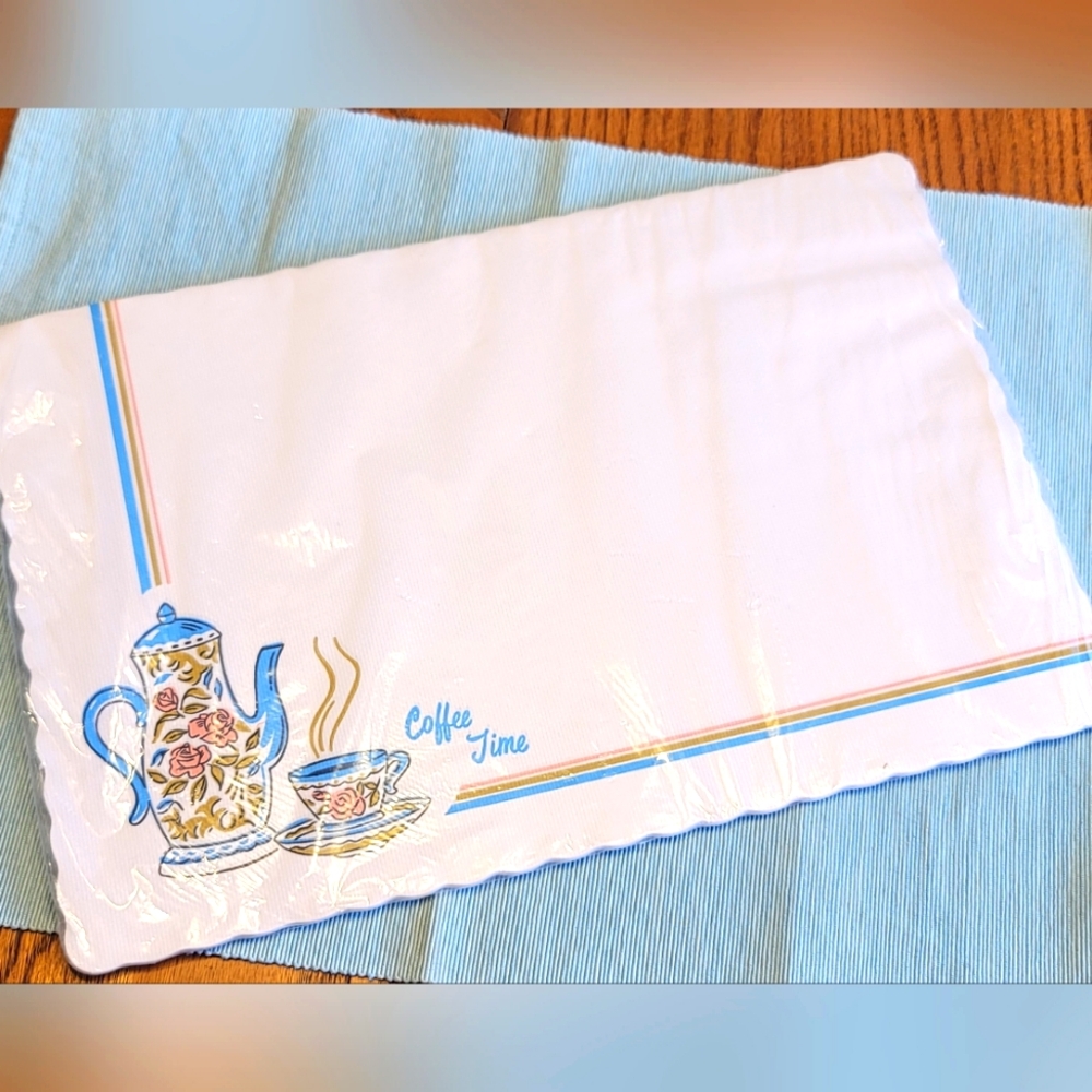 VTG Adorable Embossed Paper Place Mats NOS